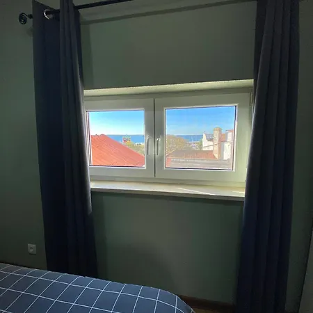 Tree House Iii * Setúbal