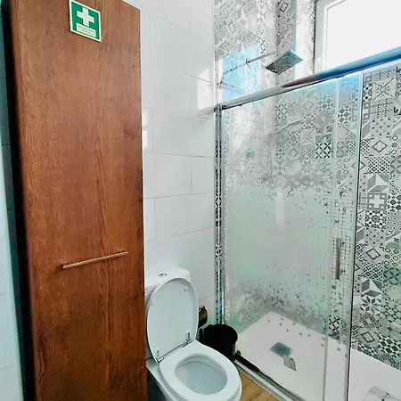 Tree House Iii * 세투발